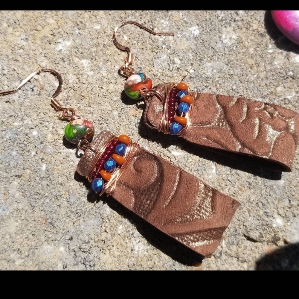 Rustic Brown Genuine Leather Agate Crystal Earrings